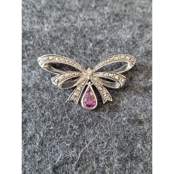 Vintage Signed Avon February Birthstone Marcasite Bow Brooch Pin Silver Tone - Picture 3 of 3
